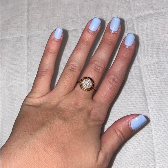 Pandora Ring